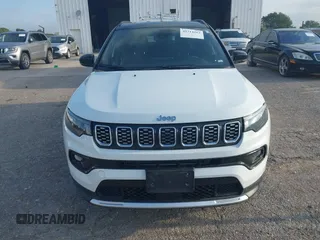 2024 Jeep Compass Limited z VIN 3C4NJDCN7RT100839, wystawiony jako IAAI lot #42714163 z przebiegiem 37 347 mil mil oraz . Historia ofert i sprzedaży dostępna na DreamBid. Obrazek 12.