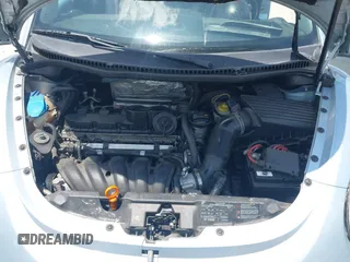 2009 Volkswagen Beetle S with VIN 3VWRG31Y29M402215, listed as a IAAI auction lot 42678018 with 141,638 mi miles and . Bid and sale history available at DreamBid. Image 10.