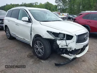 2020 Infiniti QX60 Luxe with VIN 5N1DL0MM8LC513355, listed as a IAAI auction lot 42040555 with 46,212 mi miles and . Bid and sale history available at DreamBid. Image 1.