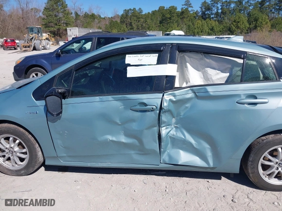2020 Toyota Prius L Eco with VIN JTDKARFU8L3121625, listed as a IAAI auction lot 41700747 with 79,721 mi miles. Bid and sale history available at carsss.com. Image 14.