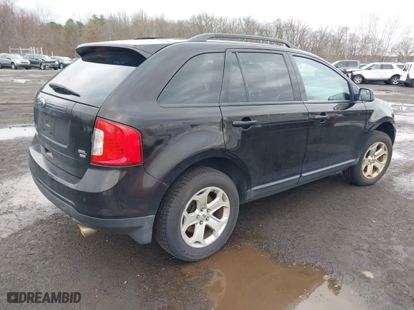 2013 Ford Edge SEL with VIN 2FMDK4JC8DBC91035, listed as a IAAI auction lot 41817540 with 232,621 mi miles. Bid and sale history available at carsss.com. Image 4.