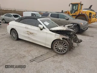 2019 Mercedes-Benz C 300 with VIN WDDWK8DBXKF871024, listed as a IAAI auction lot 33052122 with Not Provided miles and . Bid and sale history available at carsss.com. Image 1.