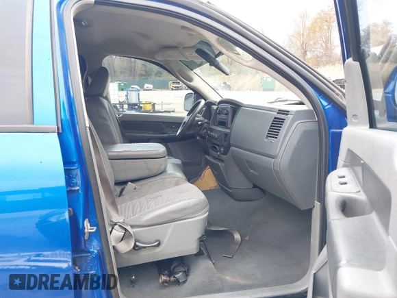 2008 Dodge 1500 SLT with VIN 1D7HU18N78S515709, listed as a IAAI auction lot 41946007 with 200,340 mi miles and . Bid and sale history available at DreamBid. Image 5.