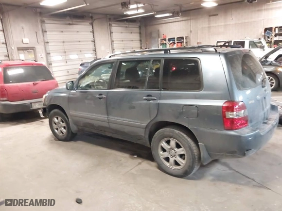 2005 Toyota Highlander with VIN JTEDP21A450080017, listed as a IAAI auction lot 41719540 with 188,966 mi miles. Bid and sale history available at carsss.com. Image 15.