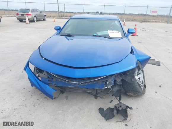 2017 Chevrolet Camaro 2LT with VIN 1G1FD1RXXH0169936, listed as a IAAI auction lot 41347929 with 122,293 mi miles. Bid and sale history available at carsss.com. Image 6.