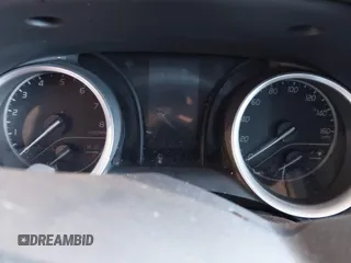 2023 Toyota Camry LE z VIN 4T1C11AK5PU127664, wystawiony jako IAAI lot #41653925 z przebiegiem 24 378 mil mil oraz . Historia ofert i sprzedaży dostępna na DreamBid. Obrazek 15.
