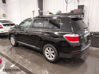2012 Toyota Highlander with VIN 5TDBK3EH2CS163379, listed as a IAAI auction lot 41807409 with 202,554 mi miles. Bid and sale history available at carsss.com. Image 3.