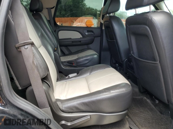 2008 Chevrolet Tahoe 3LT with VIN 1GNFK13098R130170, listed as a Copart auction lot 56369135 with 311,243 mi miles and Salvage title. Bid and sale history available at DreamBid. Image 11.