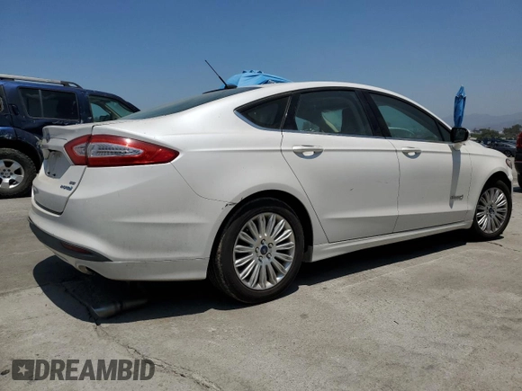 2014 Ford Fusion SE Hybrid with VIN 3FA6P0LU7ER151225, listed as a Copart auction lot 64989915 with 135,763 mi miles and Salvage title. Bid and sale history available at DreamBid. Image 3.
