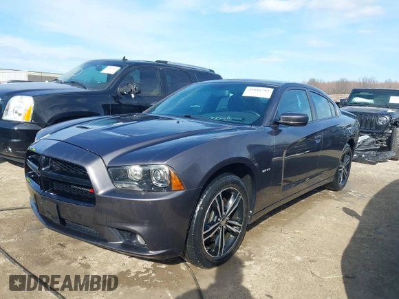 2014 Dodge Charger RT Plus with VIN 2C3CDXDT3EH242559, listed as a IAAI auction lot 41846783 with 118,297 mi miles. Bid and sale history available at carsss.com. Image 18.