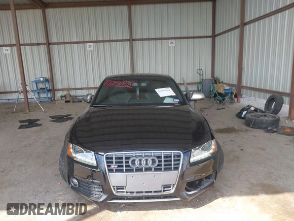 2008 Audi S5 with VIN WAURV78T88A044170, listed as a IAAI auction lot 41884128 with 70,103 mi miles. Bid and sale history available at carsss.com. Image 12.