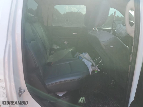 2019 Ram 2500 Tradesman with VIN 3C6UR5HL8KG566299, listed as a Copart auction lot 76331554 with 105,064 mi miles and Salvage Title. Bid and sale history available at carsss.com. Image 12.