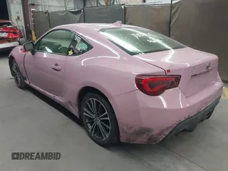2017 Toyota 86 z VIN JF1ZNAA11H8701624, wystawiony jako IAAI lot #42107031 z przebiegiem 89 945 mil mil oraz . Historia ofert i sprzedaży dostępna na DreamBid. Obrazek 3.