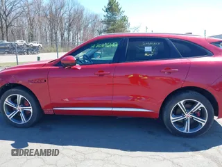 2018 Jaguar F-Pace S z VIN SADCM2FV6JA297985, wystawiony jako IAAI lot #42068647 z przebiegiem 40 521 mil mil oraz . Historia ofert i sprzedaży dostępna na DreamBid. Obrazek 15.