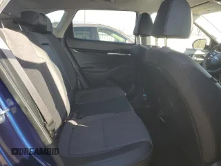 2024 Kia Seltos S z VIN KNDEUCAA2R7516206, wystawiony jako Copart lot #50597465 z przebiegiem 19 051 mil mil oraz Szkoda całkowita • Salvage title. Historia ofert i sprzedaży dostępna na DreamBid. Obrazek 11.