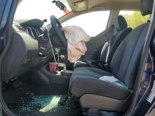 2008 Nissan Versa S z VIN 3N1BC13E48L464200, wystawiony jako Copart lot #55180675 z przebiegiem 90 854 mil mil oraz Szkoda całkowita • Salvage title. Historia ofert i sprzedaży dostępna na DreamBid. Obrazek 7.