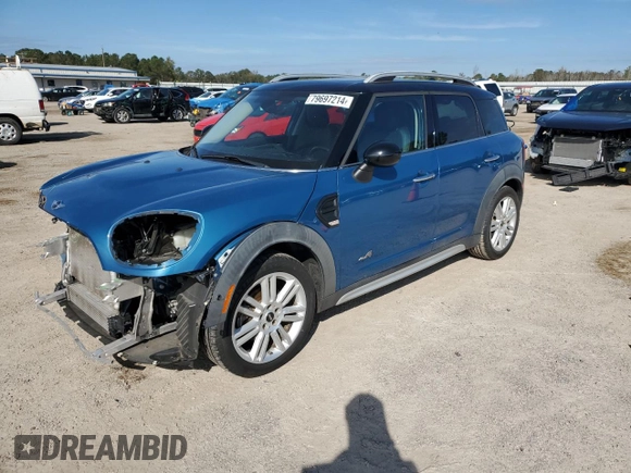 2018 MINI Countryman Cooper with VIN WMZYV5C38J3E04688, listed as a Copart auction lot 79697214 with 65,239 mi miles and Salvage Title. Bid and sale history available at carsss.com. Image 1.