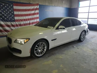 2015 BMW 7 Series 740i with VIN WBAYA6C58FGK16699, listed as a Copart auction lot 83870214 with 88,373 mi miles and Salvage Title. Bid and sale history available at carsss.com. Image 1.