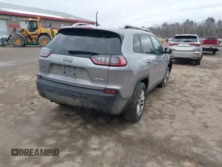 2019 Jeep Cherokee Latitude with VIN 1C4PJMCB9KD214299, listed as a IAAI auction lot 41689632 with 151,786 mi miles. Bid and sale history available at carsss.com. Image 4.