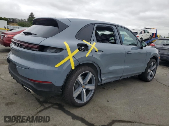 2024 Porsche Cayenne z VIN WP1AA2AY3RDA11208, wystawiony jako Copart lot #54371815 z przebiegiem 7 282 mil mil oraz Szkoda całkowita • Salvage title. Historia ofert i sprzedaży dostępna na DreamBid. Obrazek 3.