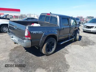 2014 Toyota Tacoma with VIN 5TFLU4EN1EX108137, listed as a IAAI auction lot 41691253 with 119,820 mi miles. Bid and sale history available at carsss.com. Image 4.