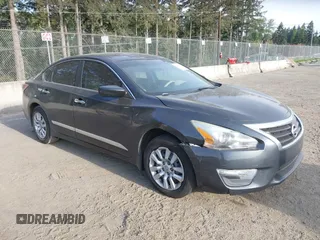 2015 Nissan Altima 2.5 SV with VIN 1N4AL3AP1FC171037, listed as a IAAI auction lot 42127356 with 89,673 mi miles. Bid and sale history available at carsss.com. Image 1.