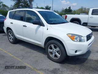 2007 Toyota RAV4 with VIN JTMZK33V875013053, listed as a IAAI auction lot 42133759 with 142,572 mi miles. Bid and sale history available at carsss.com. Image 1.