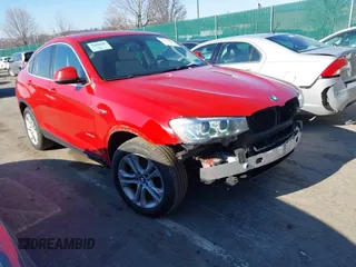 2016 BMW X4 xDrive28i z VIN 5UXXW3C58G0R18822, wystawiony jako IAAI lot #41693650 z przebiegiem 142 281 mil mil oraz . Historia ofert i sprzedaży dostępna na DreamBid. Obrazek 1.