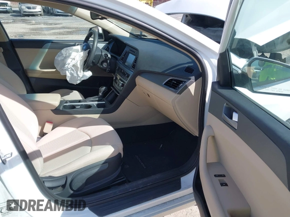 2017 Hyundai Sonata SE with VIN 5NPE24AF9HH438492, listed as a IAAI auction lot 41983658 with 213,159 mi miles and . Bid and sale history available at DreamBid. Image 5.