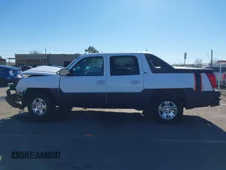 2005 Chevrolet Avalanche LS with VIN 3GNEC12ZX5G182122, listed as a IAAI auction lot 41377166 with 239,987 mi miles and . Bid and sale history available at DreamBid. Image 15.