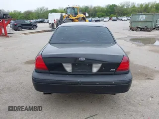 2010 Ford Police Interceptor with VIN 2FABP7BV7AX146460, listed as a IAAI auction lot 41852728 with 124,786 mi miles and . Bid and sale history available at DreamBid. Image 17.