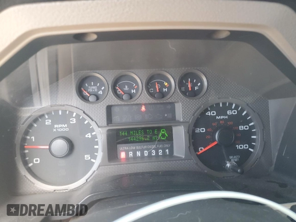 2008 Ford F-250 XL with VIN 1FTSW21R18EB49340, listed as a Copart auction lot 62421085 with 144,296 mi miles and Salvage title. Bid and sale history available at DreamBid. Image 9.