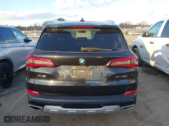 2021 BMW X5 xDrive40i with VIN 5UXCR6C08M9D76272, listed as a IAAI auction lot 41219782 with 56,599 mi miles and . Bid and sale history available at DreamBid. Image 16.