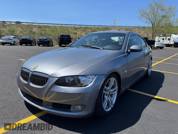 2009 BMW 3 Series 335i xDrive with VIN WBAWC73559E269786, listed as a Copart auction lot 56333585 with 113,363 mi miles and Clean Title. Bid and sale history available at DreamBid. Image 2.