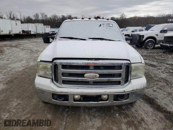 2006 Ford Super Duty F-250 XL with VIN 1FTSW20P36ED77725, listed as a Copart auction lot 46112555 with 250,887 mi miles and Clean Title. Bid and sale history available at carsss.com. Image 5.