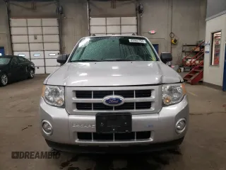2011 Ford Escape Hybrid with VIN 1FMCU4K38BKC65798, listed as a Copart auction lot 85663794 with 95,294 mi miles and Clean title. Bid and sale history available at DreamBid. Image 5.