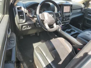 2022 Ram 2500 Laramie z VIN 3C6UR5FJ1NG423393, wystawiony jako Copart lot #57487395 z przebiegiem 124 528 mil mil oraz Szkoda całkowita • Salvage title. Historia ofert i sprzedaży dostępna na DreamBid. Obrazek 8.