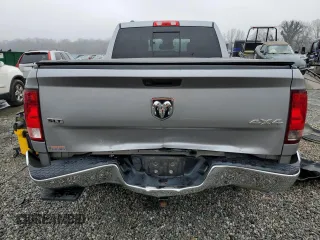 2020 Ram 1500 SLT z VIN 1C6RR7TT4LS101697, wystawiony jako Copart lot #41468745 z przebiegiem 125 947 mil mil oraz Szkoda całkowita • Salvage title. Historia ofert i sprzedaży dostępna na DreamBid. Obrazek 6.