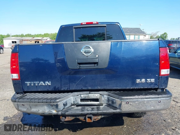 2007 Nissan Titan SE z VIN 1N6BA07B77N214250, wystawiony jako IAAI lot #42142029 z przebiegiem 184 575 mil mil oraz . Historia ofert i sprzedaży dostępna na DreamBid. Obrazek 16.