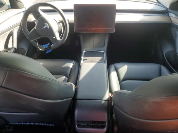 2023 Tesla Model 3 z VIN 5YJ3E1EA4PF707099, wystawiony jako Copart lot #52531035 z przebiegiem 57 723 mil mil oraz Szkoda całkowita • Salvage title. Historia ofert i sprzedaży dostępna na DreamBid. Obrazek 8.