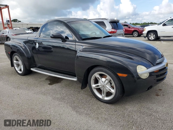 2003 Chevrolet SSR LS z VIN 1GCES14P73B101557, wystawiony jako Copart lot #73679984 z przebiegiem 107 554 mil mil oraz Szkoda całkowita • Salvage title. Historia ofert i sprzedaży dostępna na DreamBid. Obrazek 4.
