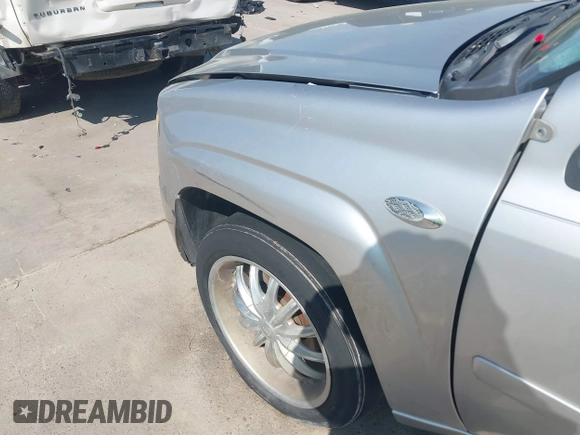 2007 Chevrolet TrailBlazer LS with VIN 1GNDS13S972108556, listed as a IAAI auction lot 41851089 with 225,235 mi miles and . Bid and sale history available at DreamBid. Image 18.