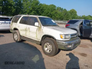 1999 Toyota 4Runner SR5 z VIN JT3HN86R0X0197825, wystawiony jako IAAI lot #42421068 z przebiegiem Nie podano mil oraz . Historia ofert i sprzedaży dostępna na DreamBid. Obrazek 1.