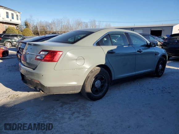 2015 Ford Police Interceptor с VIN 1FAHP2MT7FG142995, выставлен на аукционе Copart как лот 86961804 с пробегом 130 545 миль миль и Списание • Salvage title. История ставок и продаж доступна на DreamBid. Изображение 3.