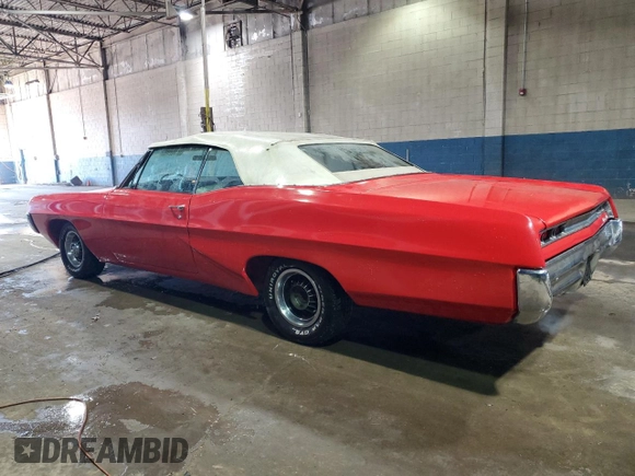 1967 Pontiac Bonneville z VIN 262677X151736, wystawiony jako Copart lot #53702455 z przebiegiem 55 561 mil mil oraz Czysty tytuł • Clean title. Historia ofert i sprzedaży dostępna na DreamBid. Obrazek 2.