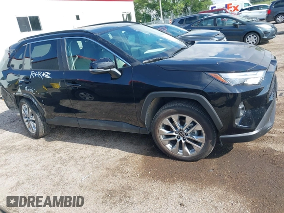 2025 Toyota RAV4 XLE Premium with VIN 2T3A1RFV1SW517279, listed as a IAAI auction lot 42363491 with 8,848 mi miles and . Bid and sale history available at DreamBid. Image 14.
