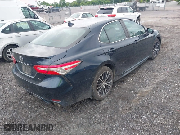 2019 Toyota Camry LE z VIN 4T1B11HK2KU738133, wystawiony jako IAAI lot #42499213 z przebiegiem 203 636 mil mil oraz . Historia ofert i sprzedaży dostępna na DreamBid. Obrazek 4.