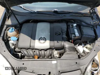 2009 Volkswagen Jetta SE with VIN 3VWRZ71K09M077240, listed as a Copart auction lot 60546435 with 134,670 mi miles and Salvage title. Bid and sale history available at DreamBid. Image 11.