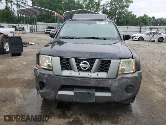 2007 Nissan Xterra SE z VIN 5N1AN08U87C531478, wystawiony jako Copart lot #56044185 z przebiegiem 161 305 mil mil oraz Szkoda całkowita • Salvage title. Historia ofert i sprzedaży dostępna na DreamBid. Obrazek 5.