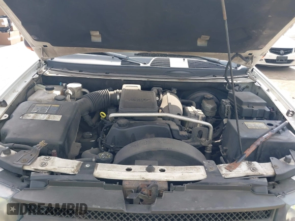 2004 Chevrolet TrailBlazer LS with VIN 1GNDT13S442417473, listed as a IAAI auction lot 42068833 with 284,892 mi miles. Bid and sale history available at carsss.com. Image 10.